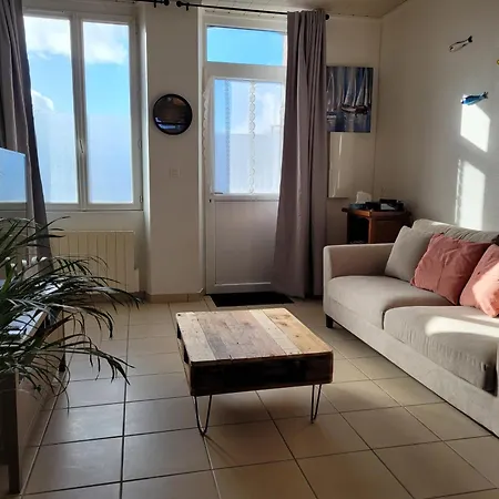 Petite Maison Proche Mer - Flamanville Exterior foto